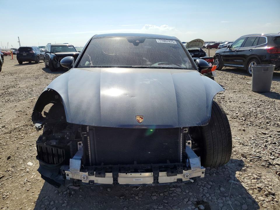 2023 Porsche Cayenne