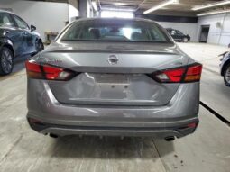 
										2020 Nissan Altima sr full									