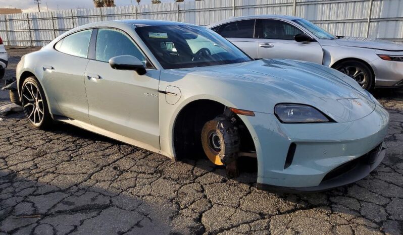 
								2025 Porsche Taycan full									