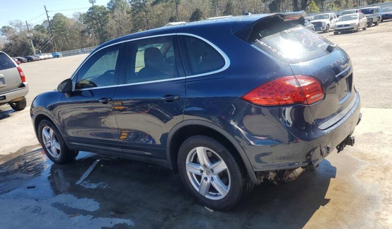 
								2013 Porsche Cayenne full									