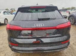 
										2021 Audi E-tron full									