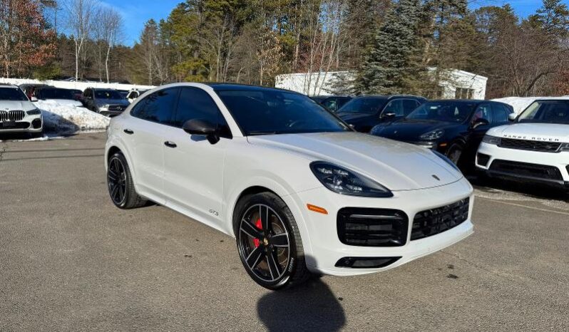 
								2022 Porsche Cayenne full									
