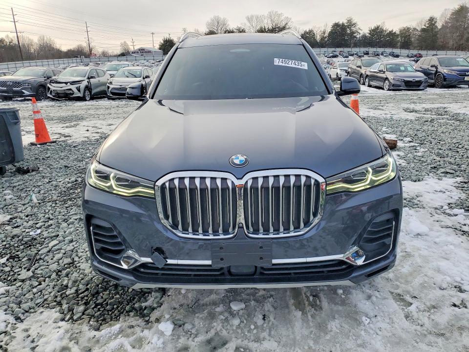 2019 BMW X7
