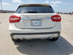 
										2015 Mercedes-benz Gla-class full									