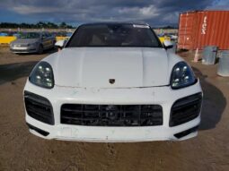 
										2023 Porsche Cayenne full									