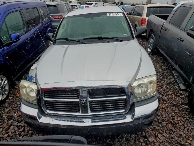 2005 Dodge Dakota