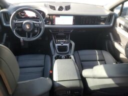 
										2025 Porsche Cayenne full									