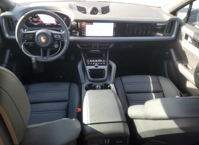 
								2025 Porsche Cayenne full									