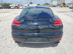 
										2016 Porsche Panamera full									