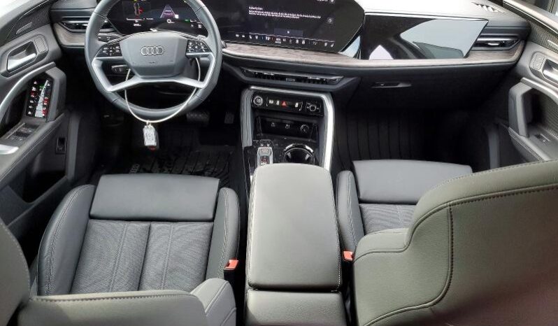 
								2025 Audi Q5 full									