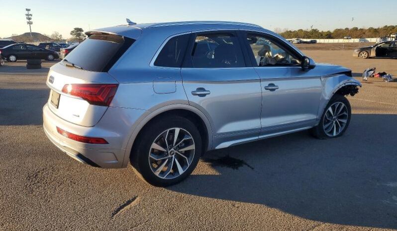 
								2021 Audi Q5 full									