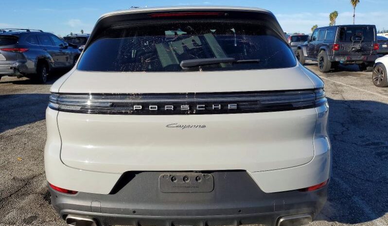 
								2024 Porsche Cayenne full									