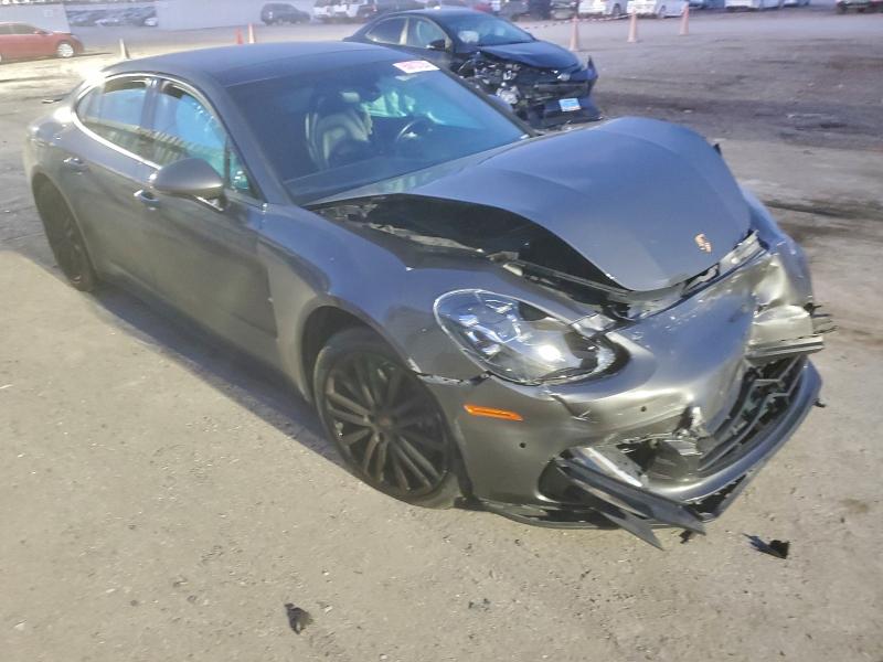 2017 Porsche Panamera