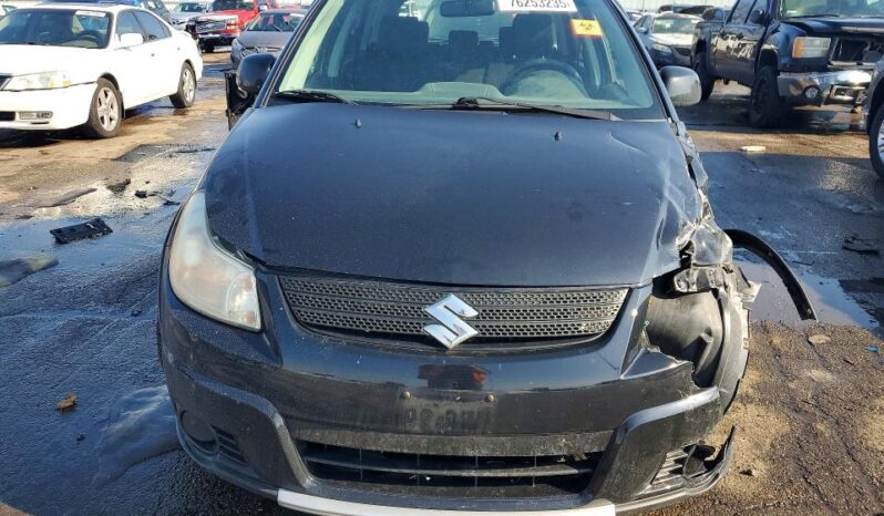 
								2008 Suzuki Sx4 full									