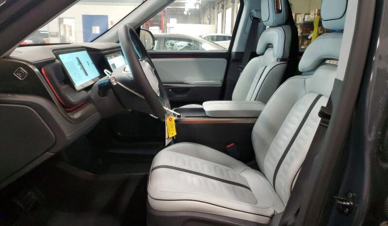 
								2025 Rivian R1s full									