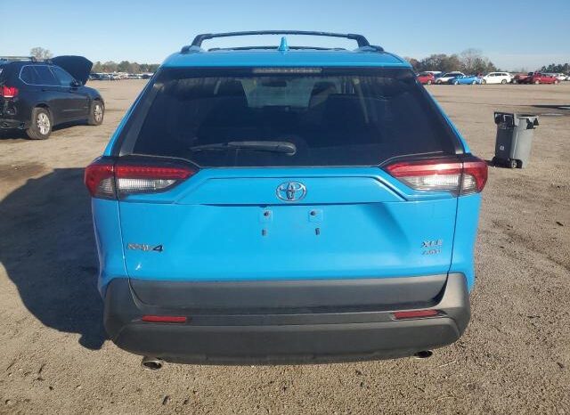 
								2020 Toyota Rav4 full									