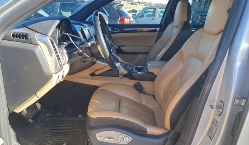 
								2016 Porsche Cayenne full									