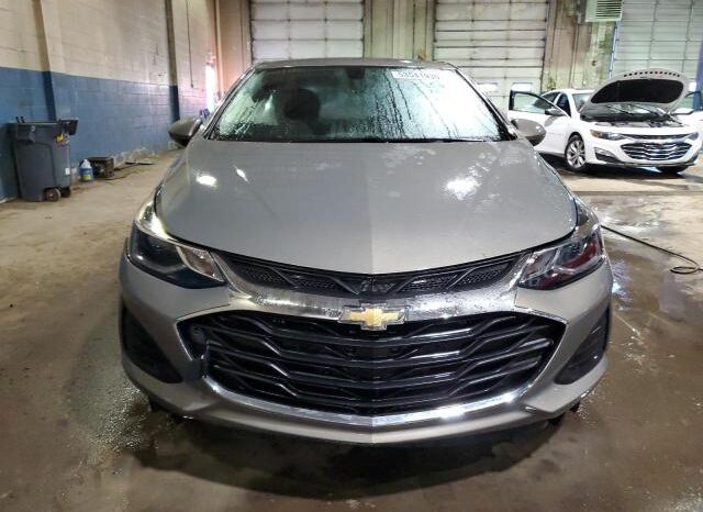 
								2019 Chevrolet Cruze full									