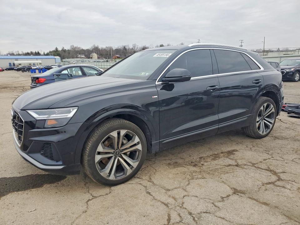 2022 Audi Q8