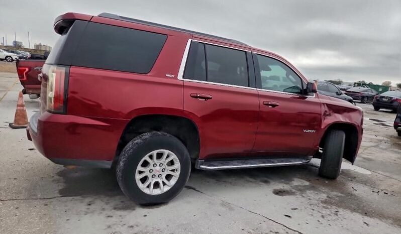 
								2017 Gmc Yukon full									