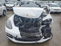 
										2017 Porsche Panamera full									