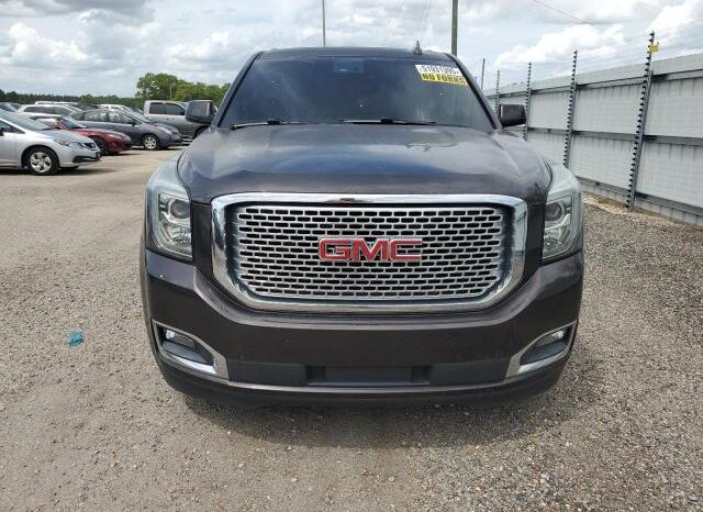 
								2016 Gmc Yukon full									