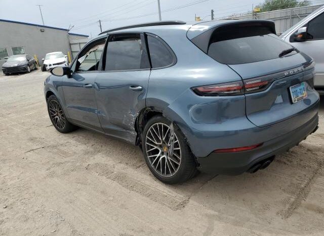 
								2020 Porsche Cayenne full									