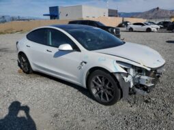 
										2022 Tesla Model 3 full									