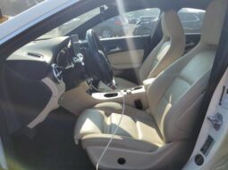 
										2018 Mercedes-benz Cla 250 4m full									