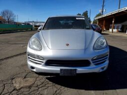 
										2013 Porsche Cayenne full									