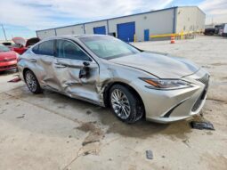 
										2021 Lexus Es 350 full									