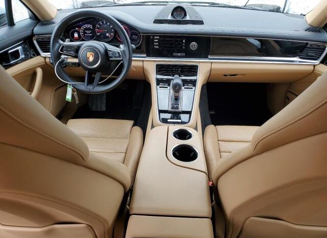 
								2022 Porsche Panamera full									