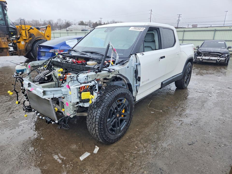 2023 Rivian R1t