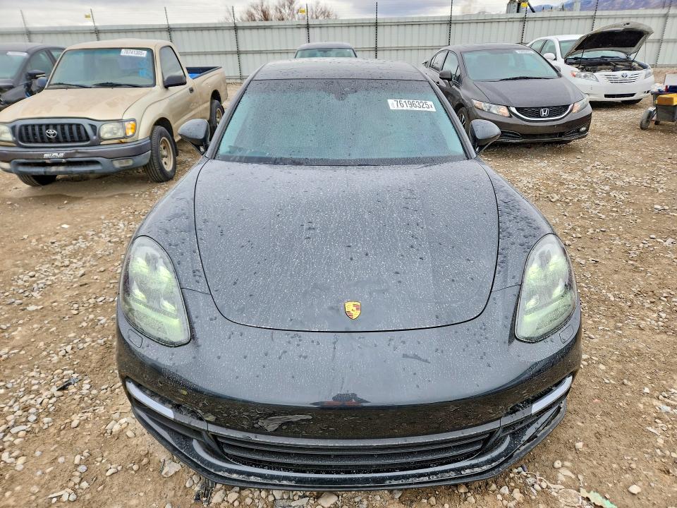 2019 Porsche Panamera