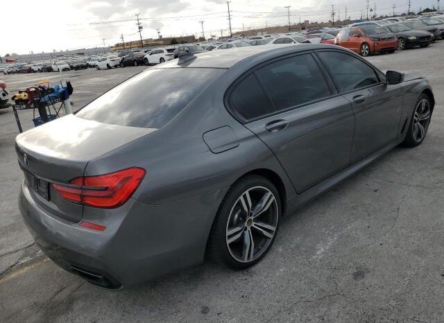 
								2017 BMW 740 i full									