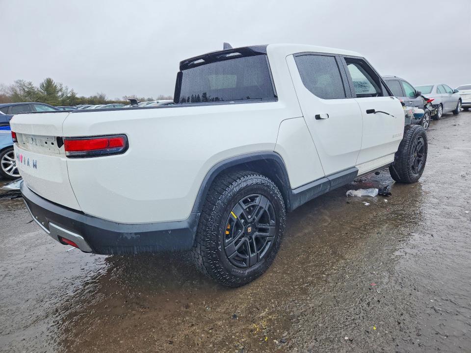2023 Rivian R1t