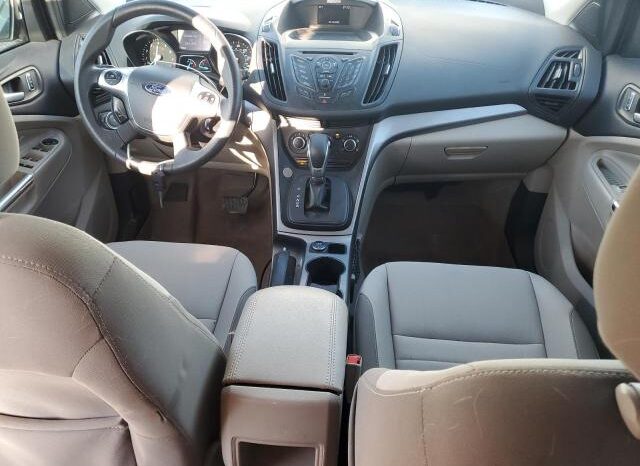 
								2015 Ford Escape se full									