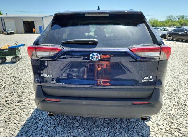 
								2022 Toyota Rav4 full									