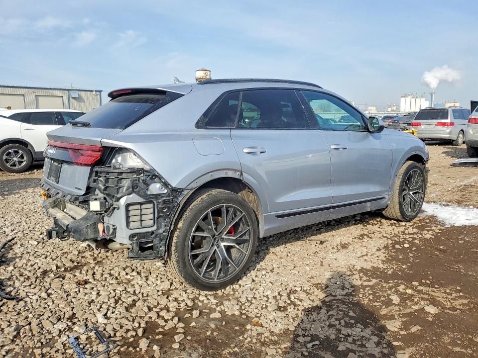 2021 Audi Q8