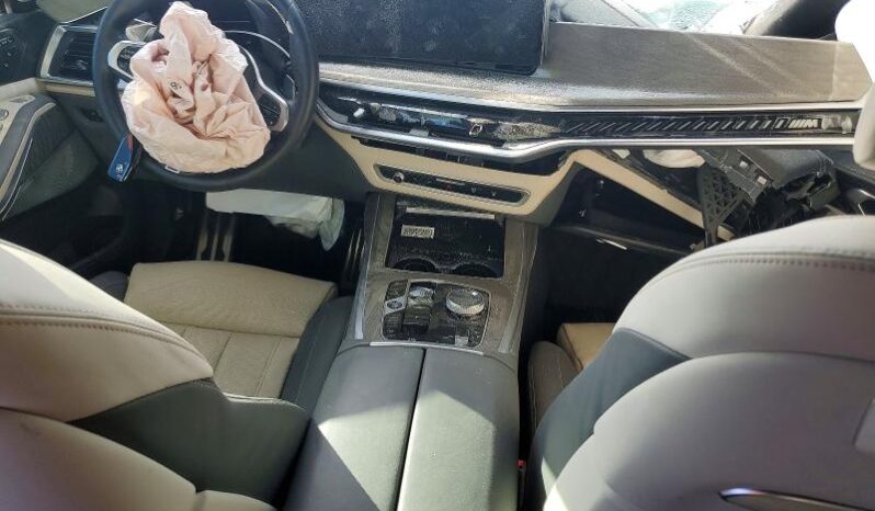 
								2023 BMW X7 full									
