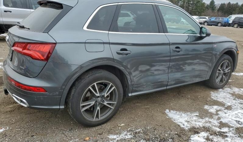 
								2020 Audi Q5 full									