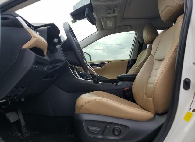 
								2021 Toyota Rav4 full									