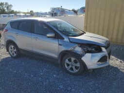 
										2016 Ford Escape se full									