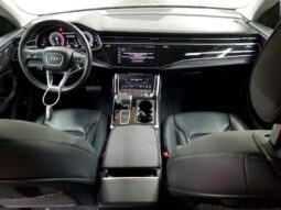 
										2022 Audi Q8 full									