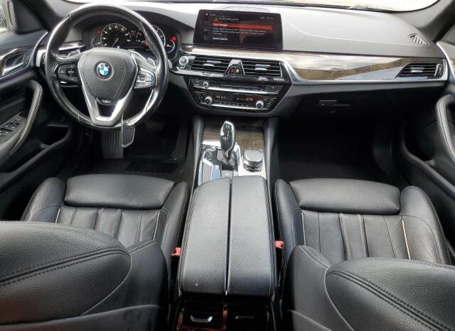 
								2018 BMW 530 xi full									