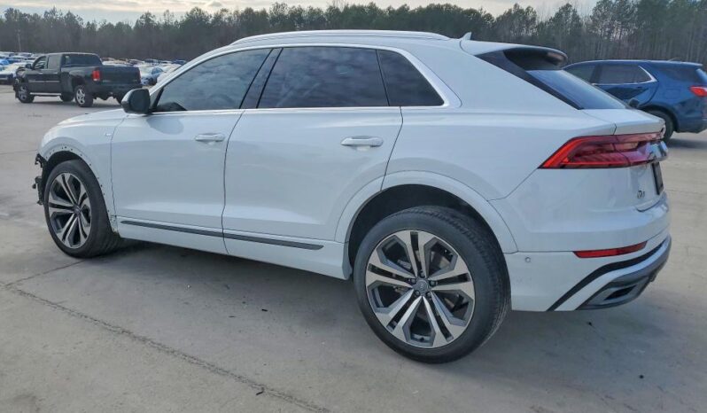 
								2020 Audi Q8 full									