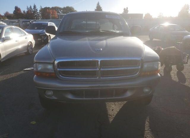 
								2002 Dodge Dakota full									