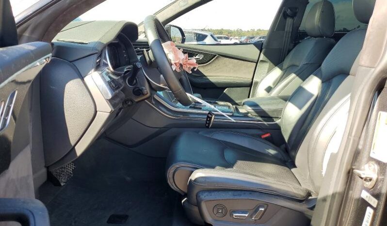 
								2019 Audi Q8 full									