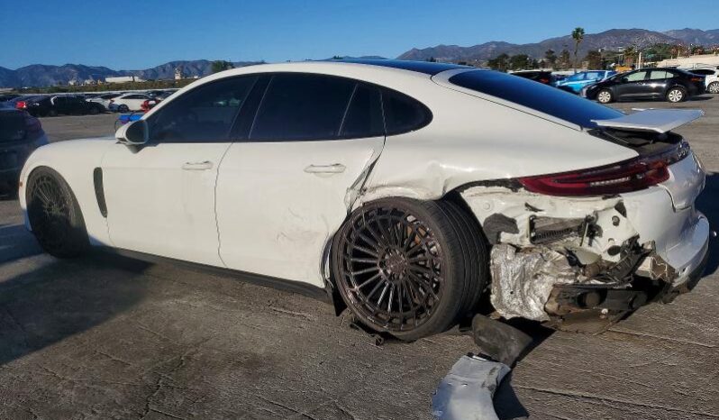 
								2020 Porsche Panamera full									