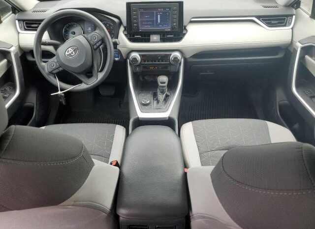 
								2022 Toyota Rav4 full									